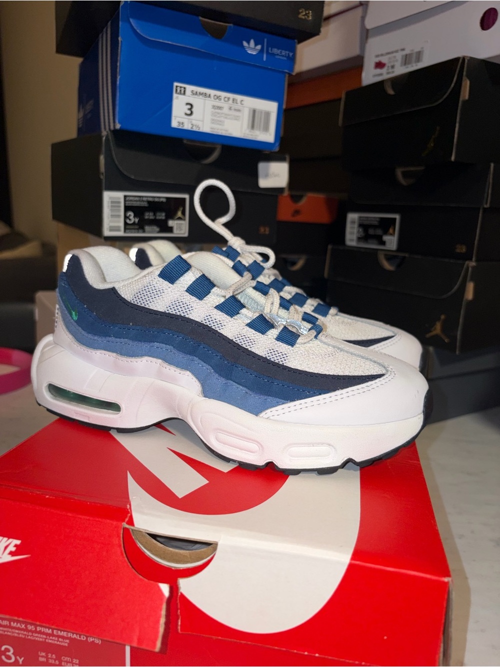 Nike Kids' Air Max 95 in White and Blue Layers